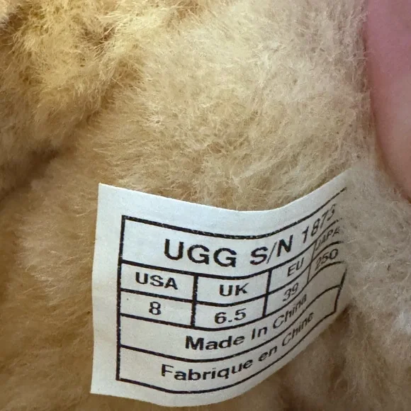 UGG Cream Sheepskin Lining - Picture 9 of 9